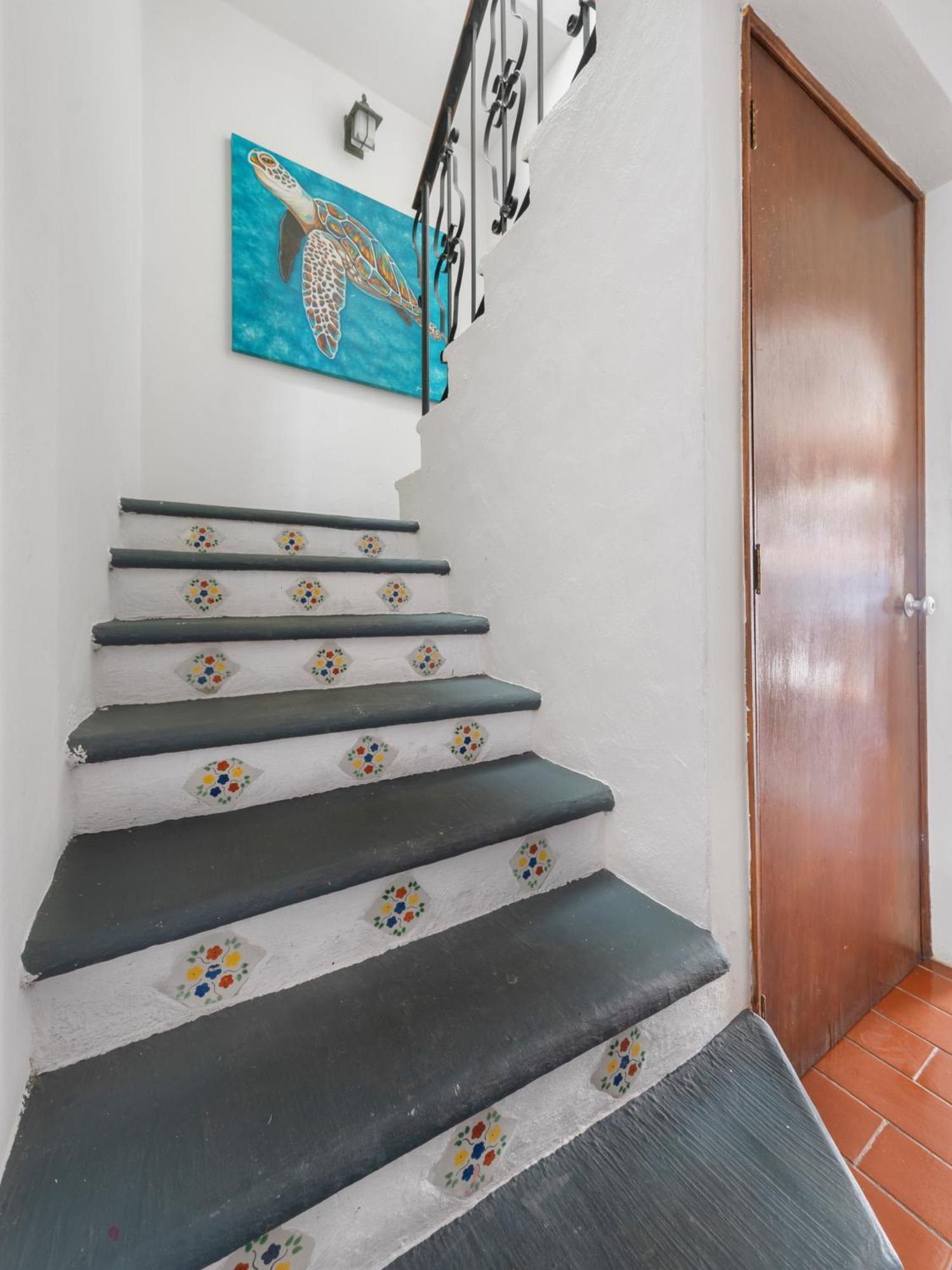The Mermaid And The Pearl Boutique Isla Mujeres