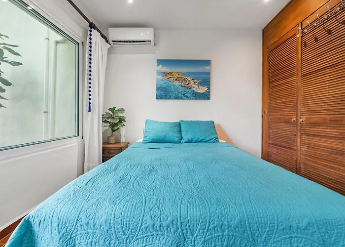 The Mermaid And The Pearl Boutique Hotel